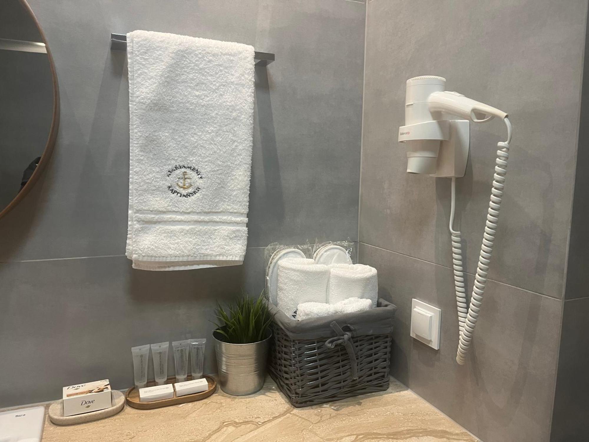 Kapitanskie Kasprowicza 20b Basen Sauny Jacuzzi Grota Solna Silownia Apartment Kolberg