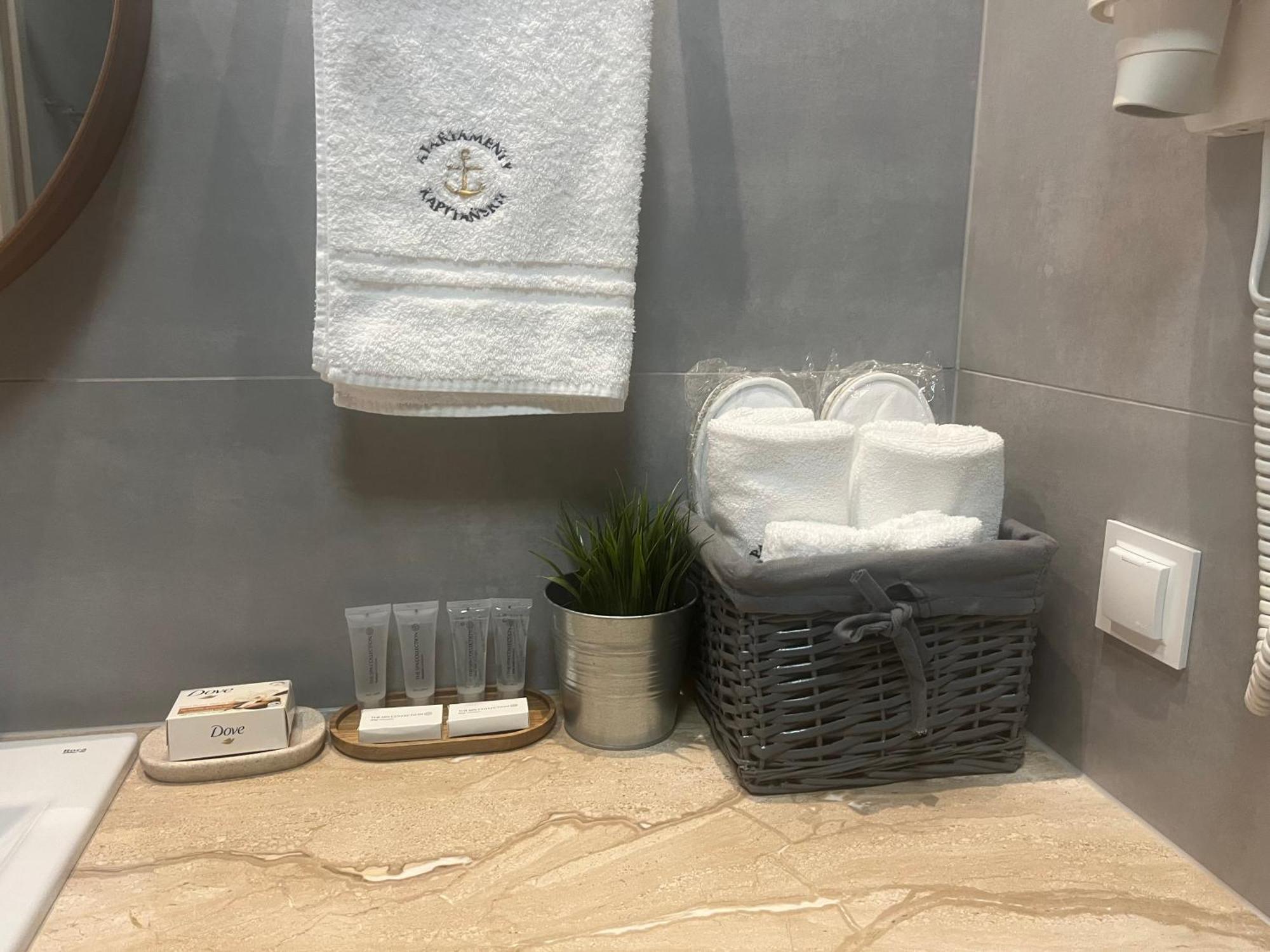 Kapitanskie Kasprowicza 20b Basen Sauny Jacuzzi Grota Solna Silownia * Kolberg